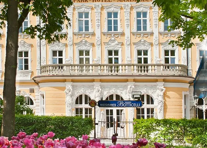 Eurostars Park Maximilian 4*