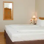 Eurostars Park Maximilian Szálloda 4*