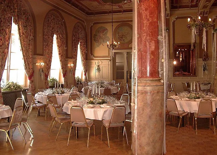 Hotel Eurostars Park Maximilian 4*